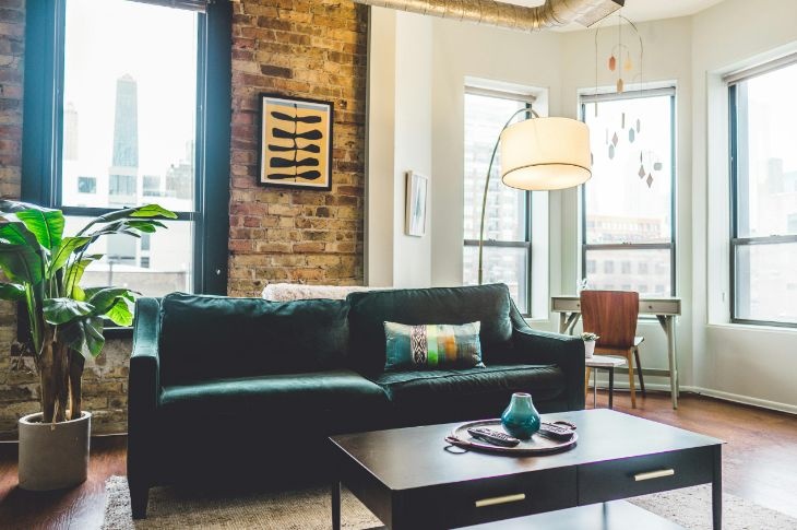 Viesistabas dizains – padomi gaumīgam un praktiskam iekārtojumam